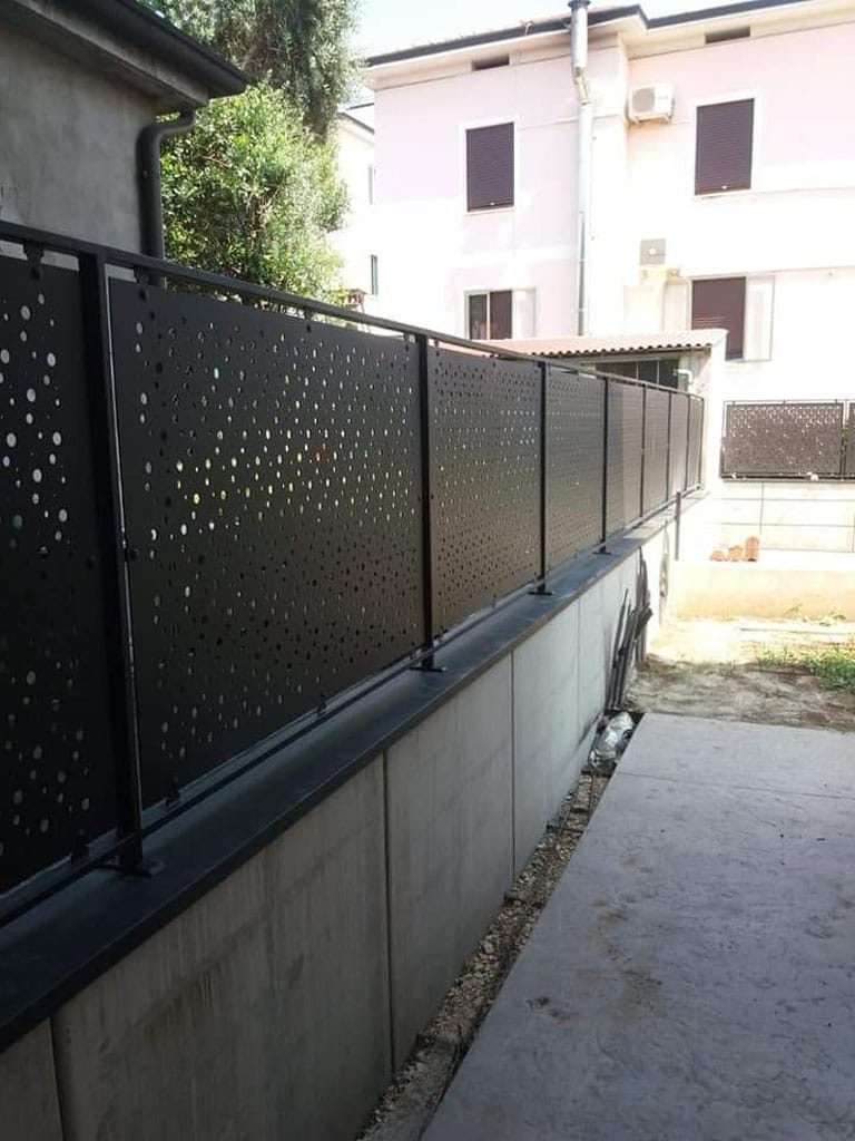 Moduli per recinzioni in ferro a Vicenza, Arzignano
